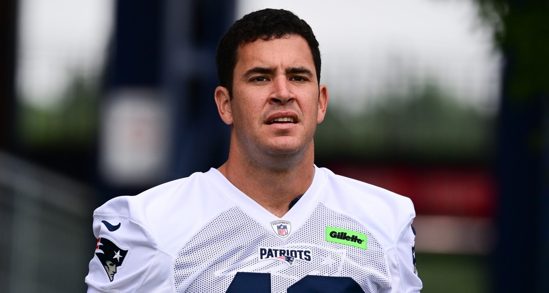 Mike Vrabel Explains Patriots' Decision To Release Well-Liked Veteran