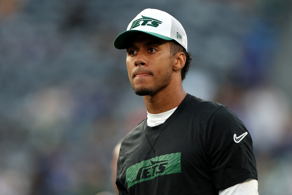 Jordan Travis of the New York Jets at MetLife Stadium.