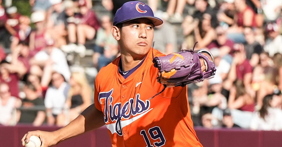 Heartbreak in Tallahassee: Seminoles score late to top Tigers in ACC showdown