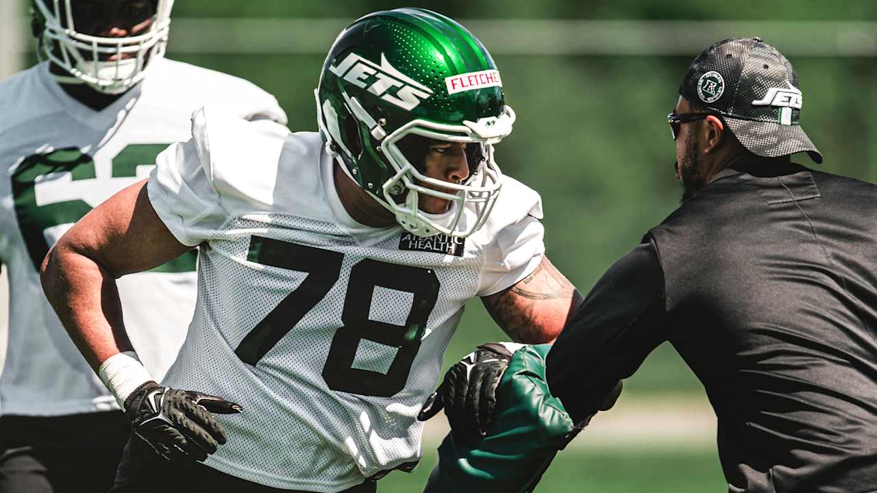 Jets Sign DE Michael Fletcher, Release K Greg Zuerlein