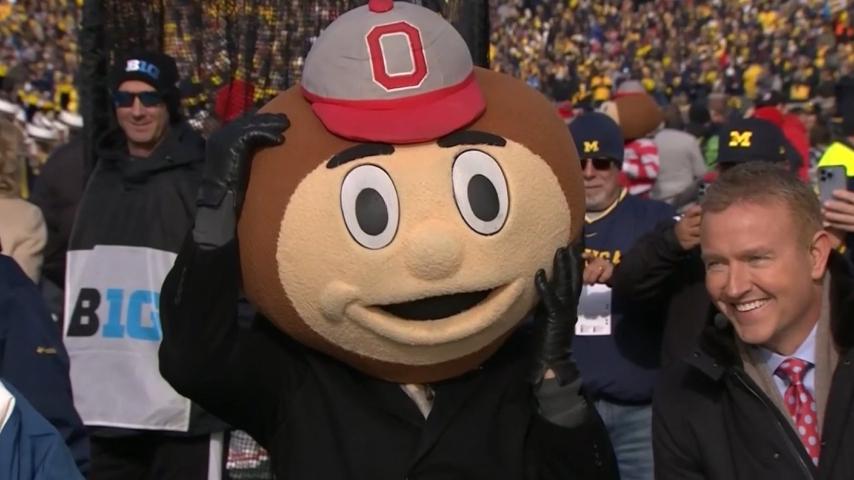 Lee Corso picks Ohio State to beat Michigan
