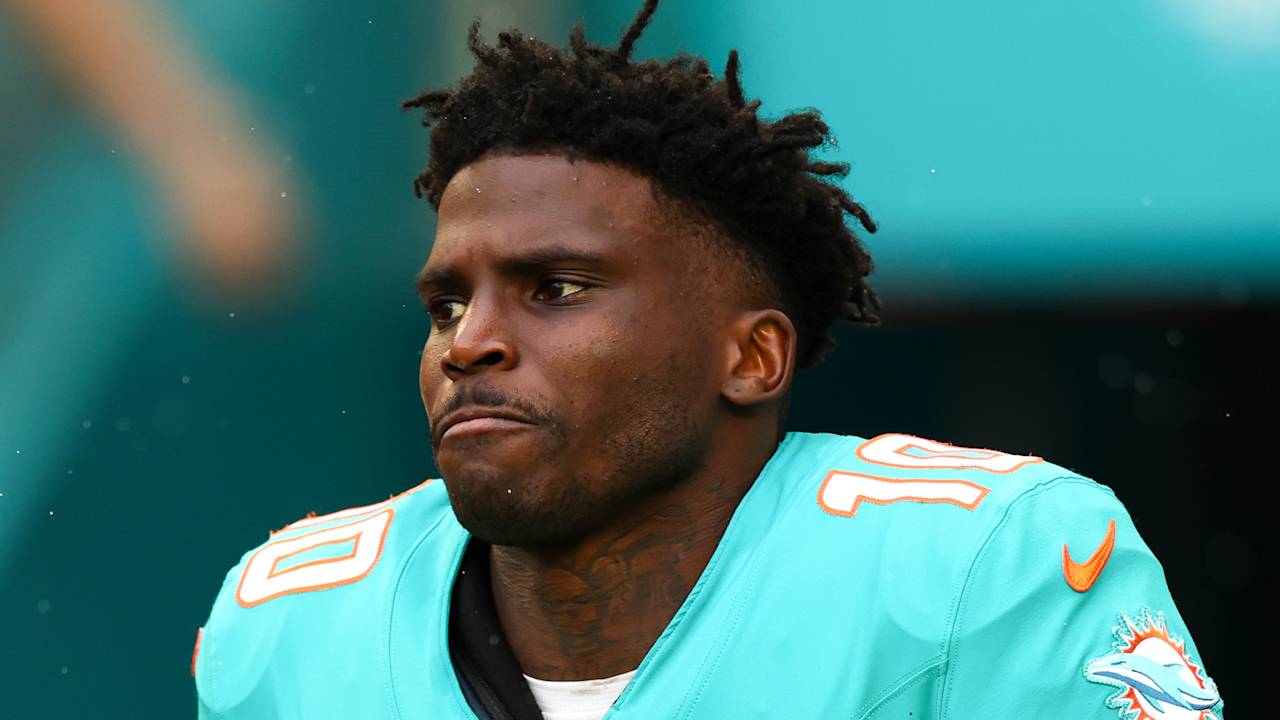 Dolphins WR Tyreek Hill involved in domestic incident; no charges filed 