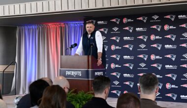 How Patriots Head Coach Mike Vrabel 'Shocked' Matt LaFleur
