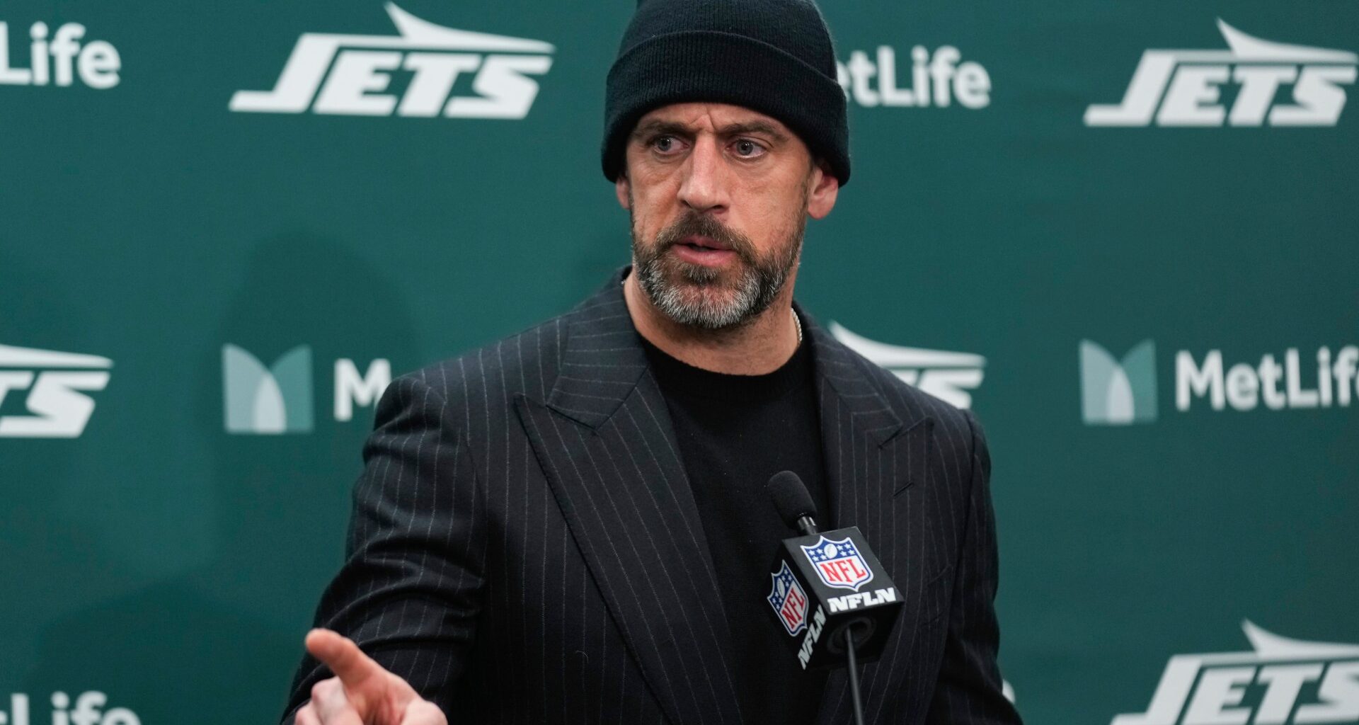 Pittsburgh Steelers officially announce major new signing ahead of Aaron Rodgers $10 million contract