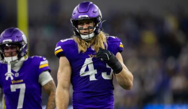 Andrew Van Ginkel Shares Thanks for Contract Extension, More Time in Vikings Defense