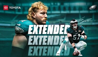 Eagles, Cam Jurgens agree to terms on four-year extension
