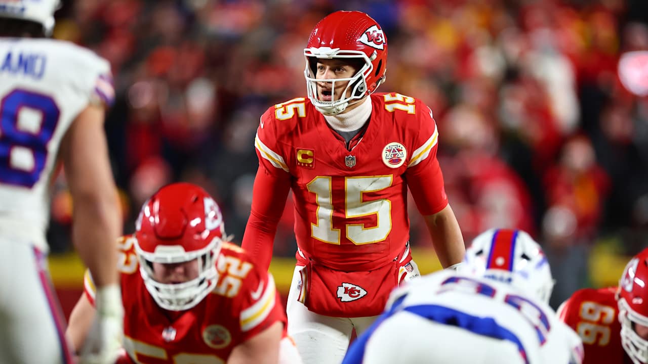 Patrick Mahomes Tops PFF’s Quarterback Rankings