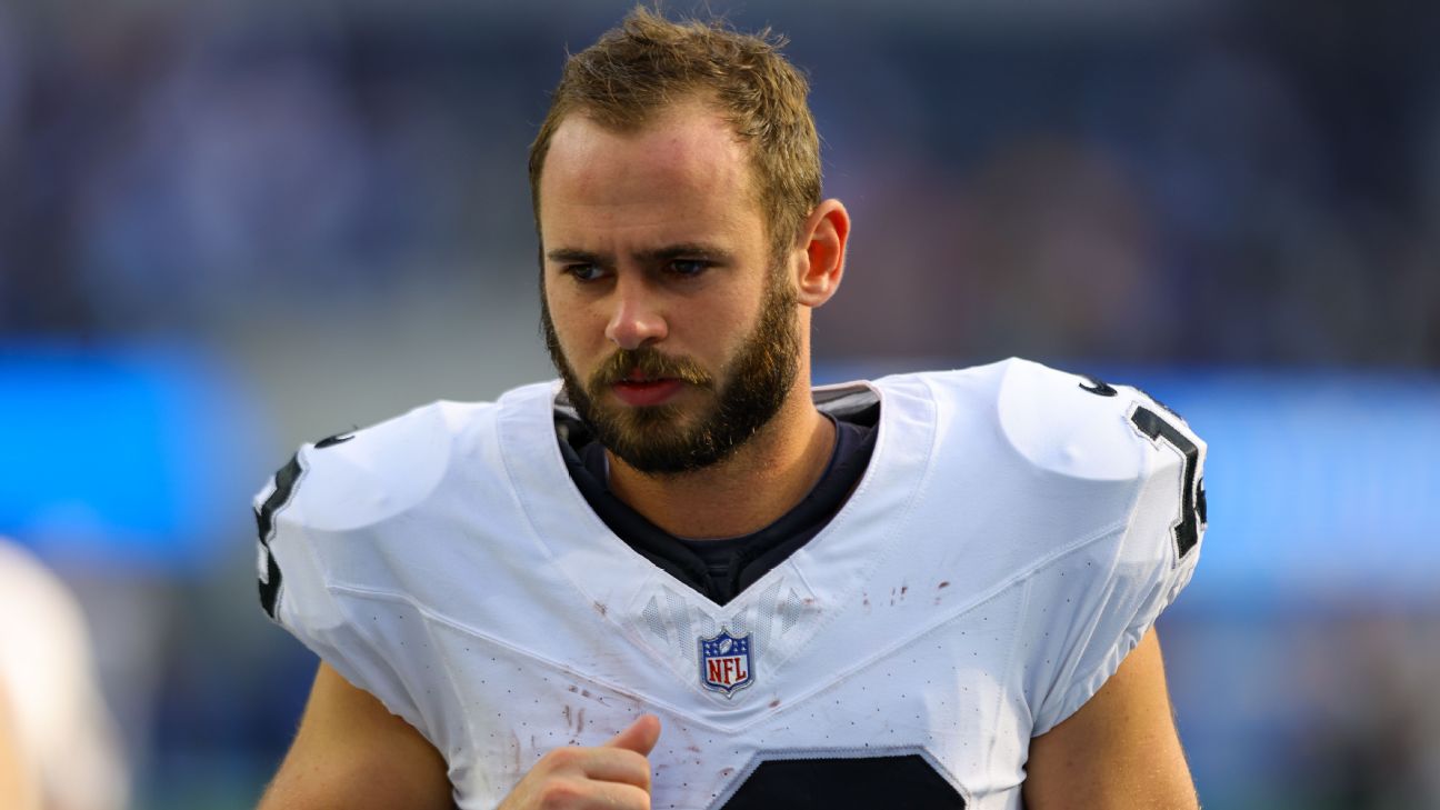 Panthers' Renfrow: Ulcerative colitis led to year out of NFL