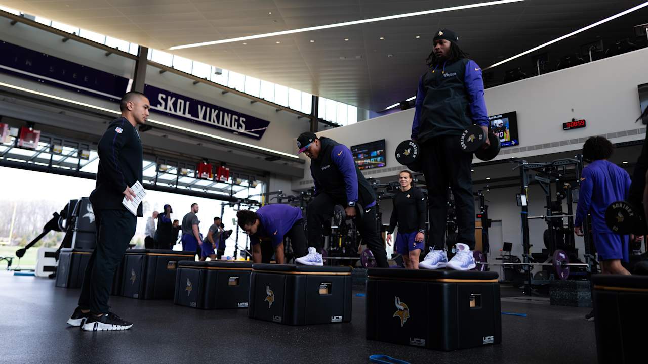 Veterans Continue Effort as 2025 Rookie Minicamp Approaches