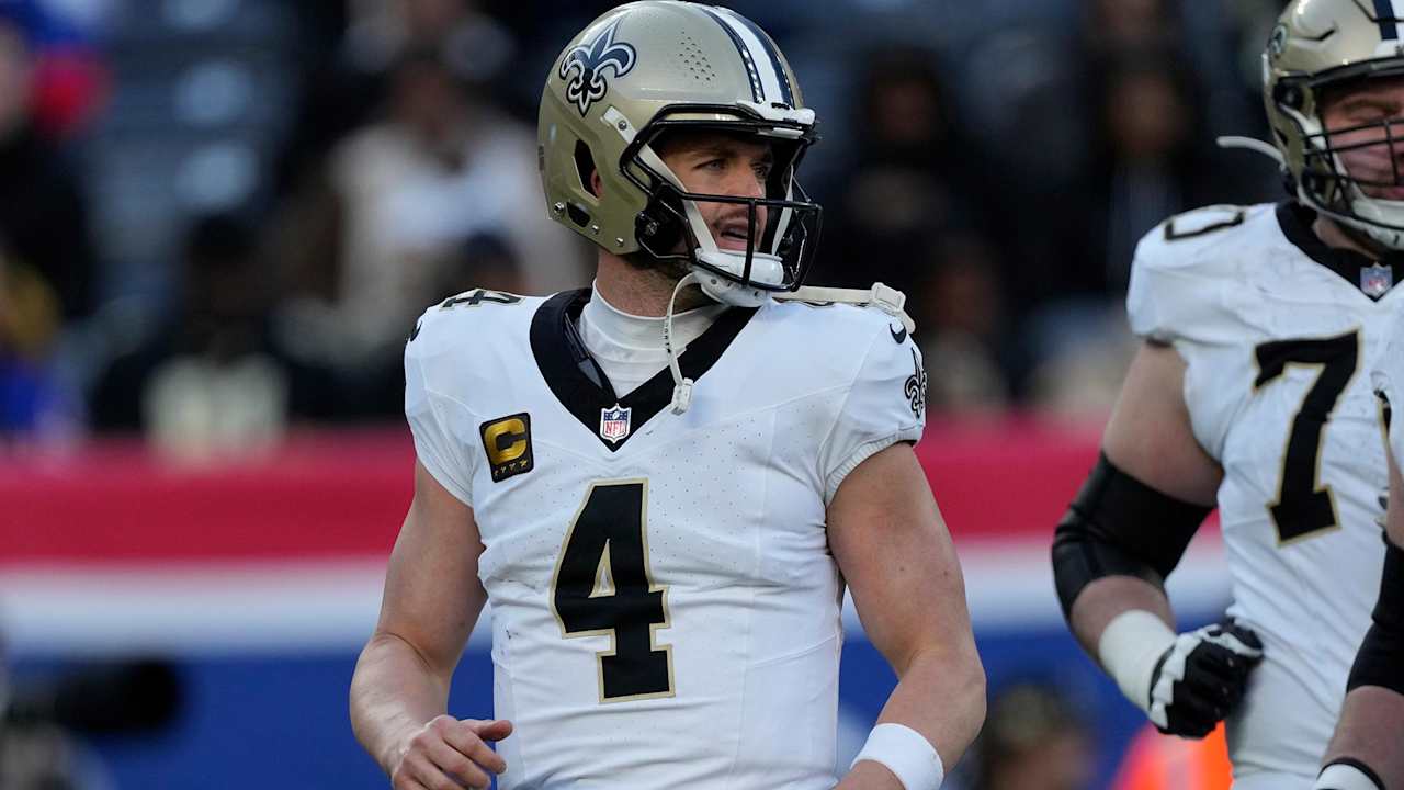 New Orleans Saints QB Derek Carr announces retirement