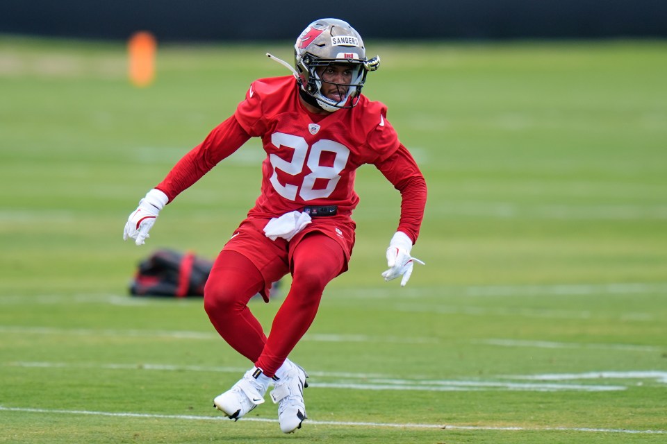 Tampa Bay Buccaneers safety Shilo Sanders runs a drill during the NFL football team's rookie minicamp Friday, May 9, 2025, in Tampa, Fla. (AP Photo/Chris O'Meara)