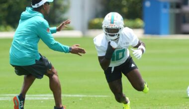 Dolphins' Tyreek Hill still on plans racing Noah Lyles
