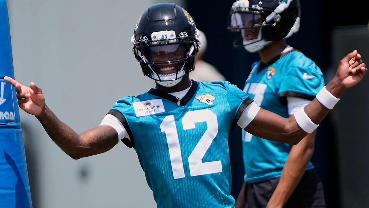 Jaguars won't have two-way rookie Travis Hunter practice on both sides during same OTA session