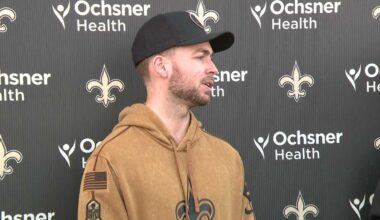 New Orleans Saints quarterback Jake Haener injured
