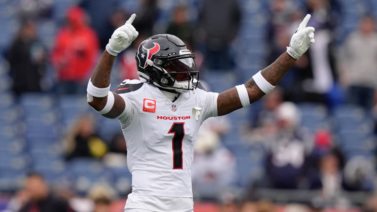 Patriots Sign Four-Time Pro Bowl WR Stefon Diggs 