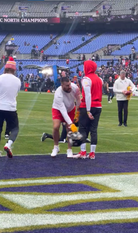 Travis Kelce wasn’t happy with Justin Tucker warming up so close to Patrick Mahomes so he took matters into his own hands