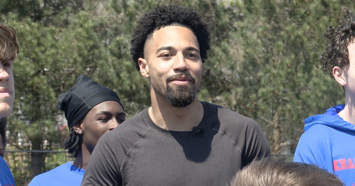 Buffalo Bills wide receiver Khalil Shakir hosts youth football camp