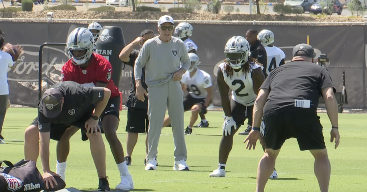 New-look Raiders back to work at OTAs, installing Chip Kelly's offense