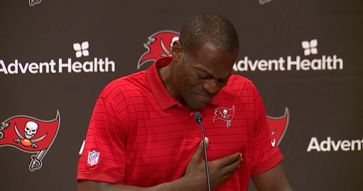 Simeon Rice to become 16th member of Buccaneers' Ring of Honor