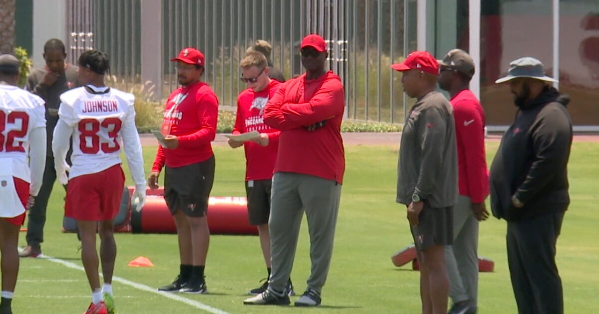 Bucs' defensive goal is to create more takeaways in 2025