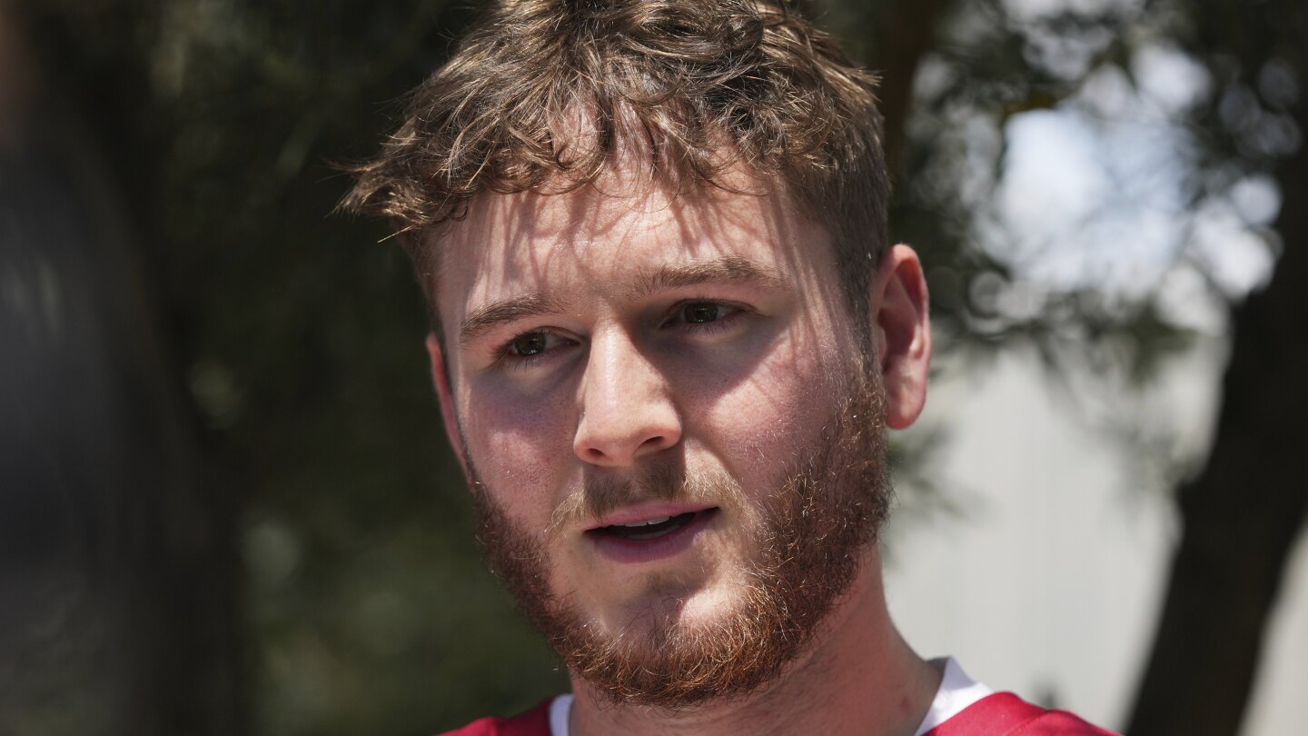 Quinn Ewers is past surprising slip in the draft, now the Dolphins QB is aiming to 'go get noticed'