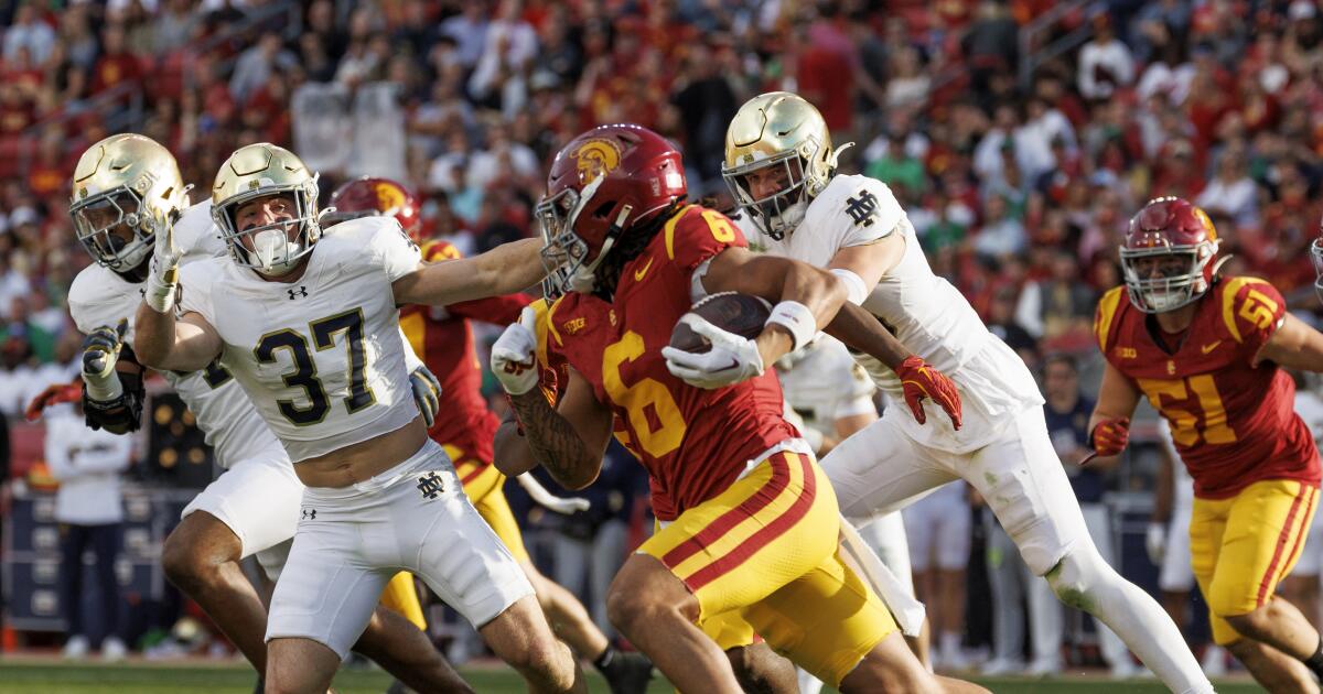 USC pushes for annual Notre Dame college football series renewal