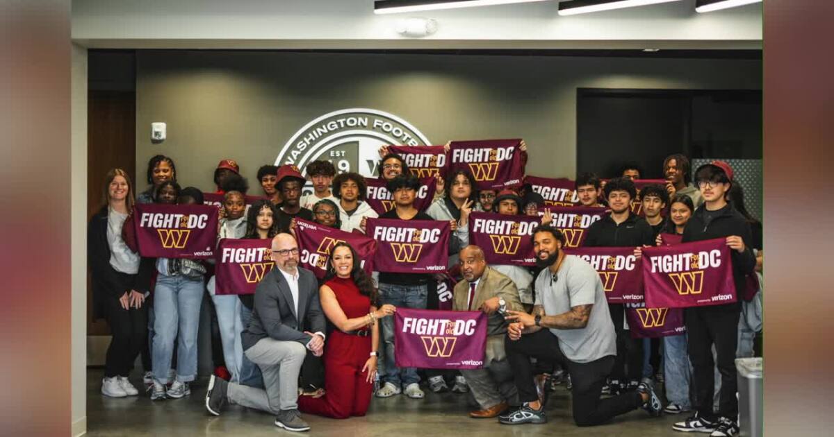 Washington Commanders tackle mental health with area teens