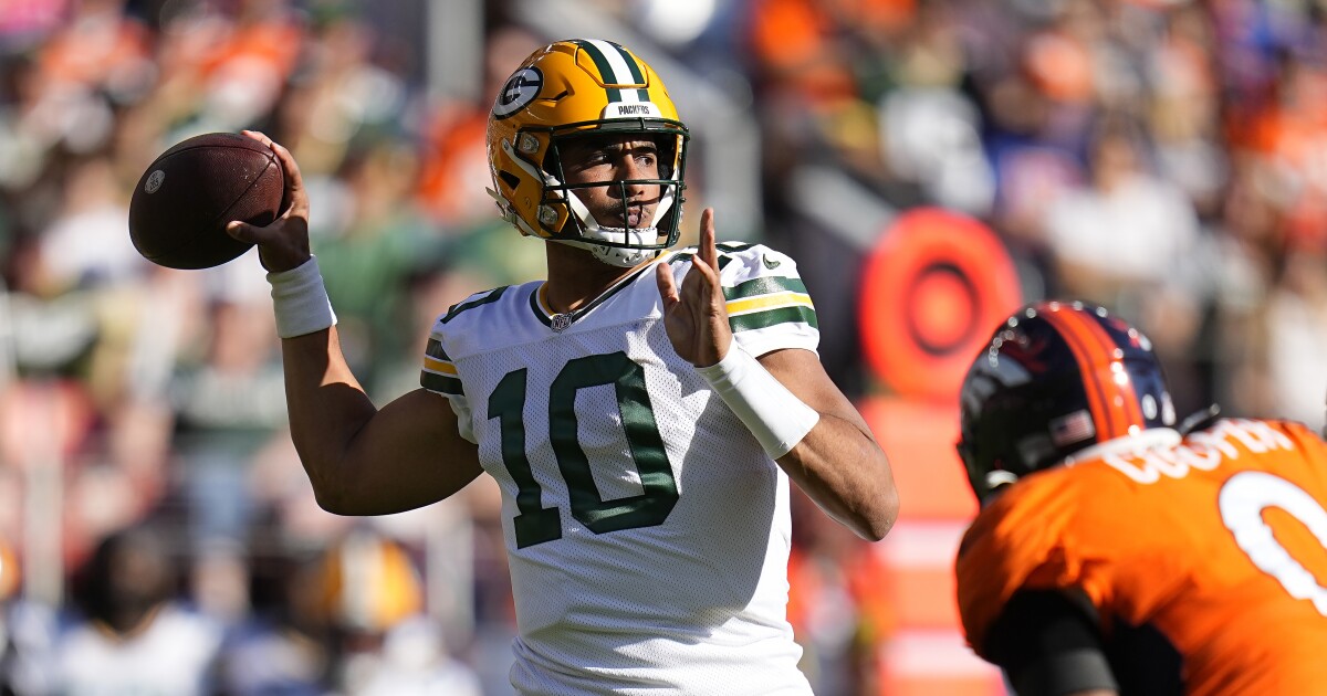 Jordan Love to throw ceremonial first pitch for Brewers on Memorial Day