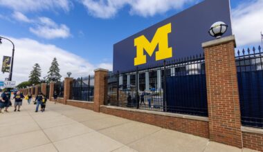 3 ways the stadium atmosphere could improve for Michigan Football