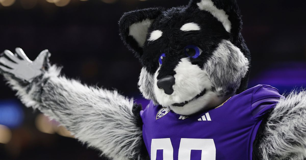 Thursday Dots: Keeping up with the CFP