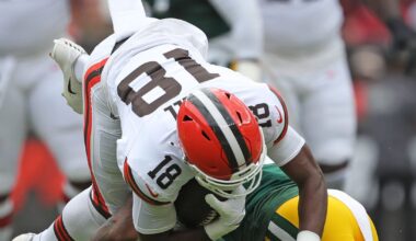 Browns Roster: 2 position battles, other than QB, to watch on offense