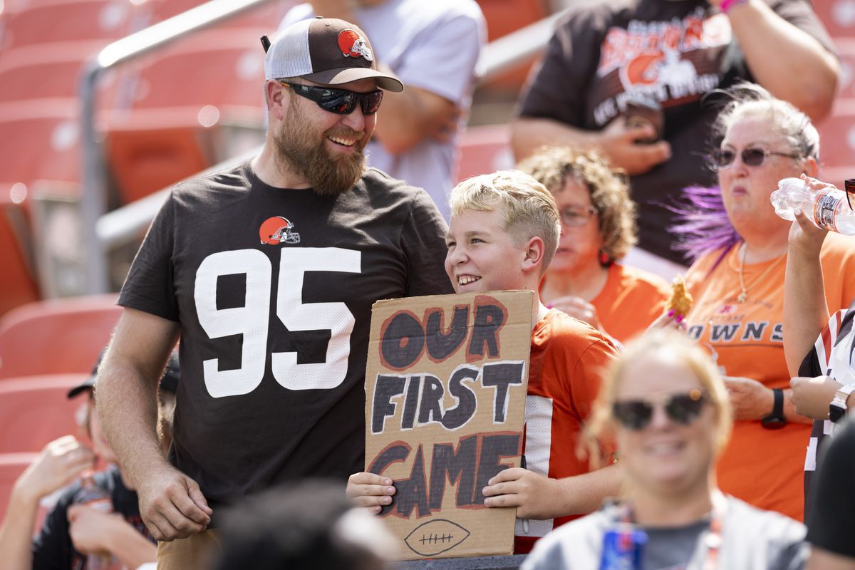 NFL: Minnesota Vikings at Cleveland Browns