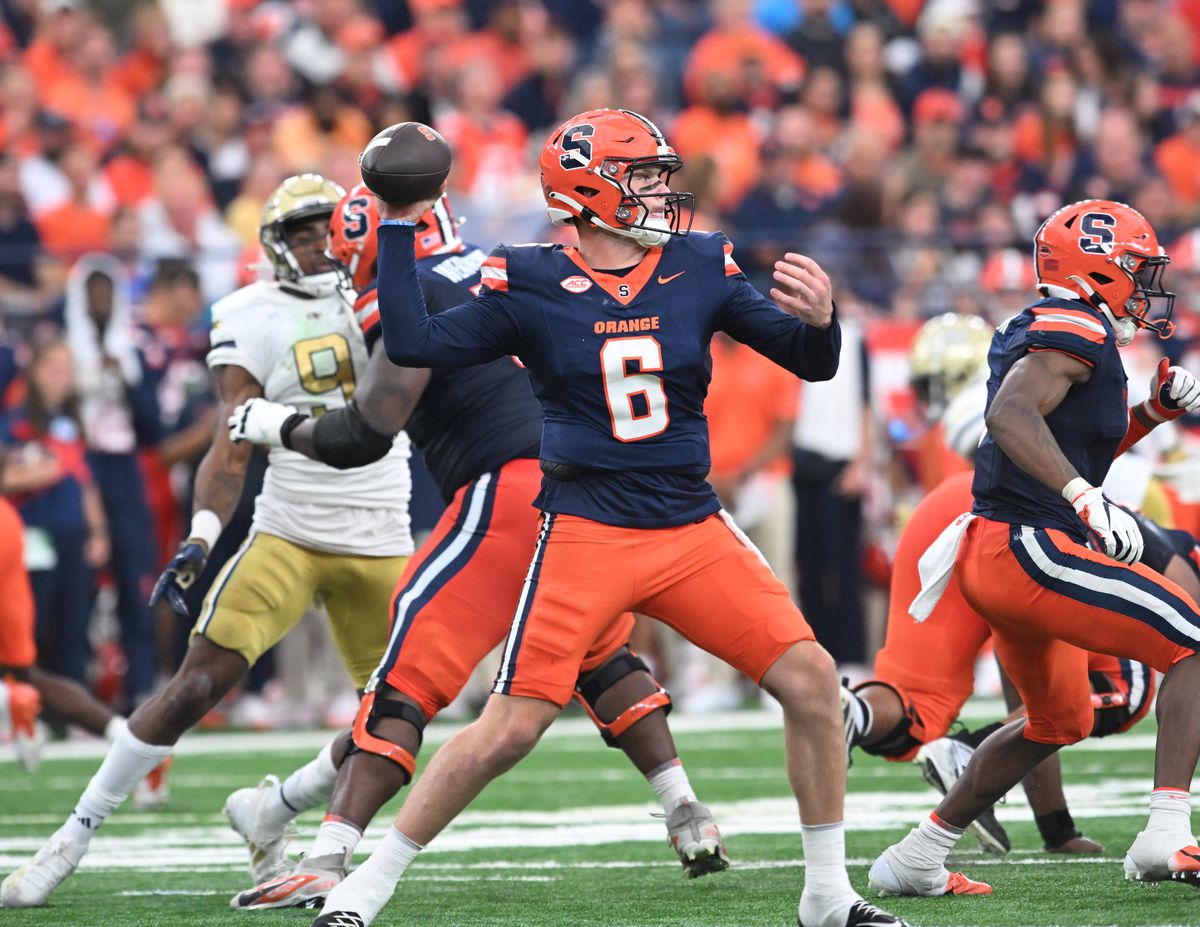 NCAA Football: Georgia Tech at Syracuse