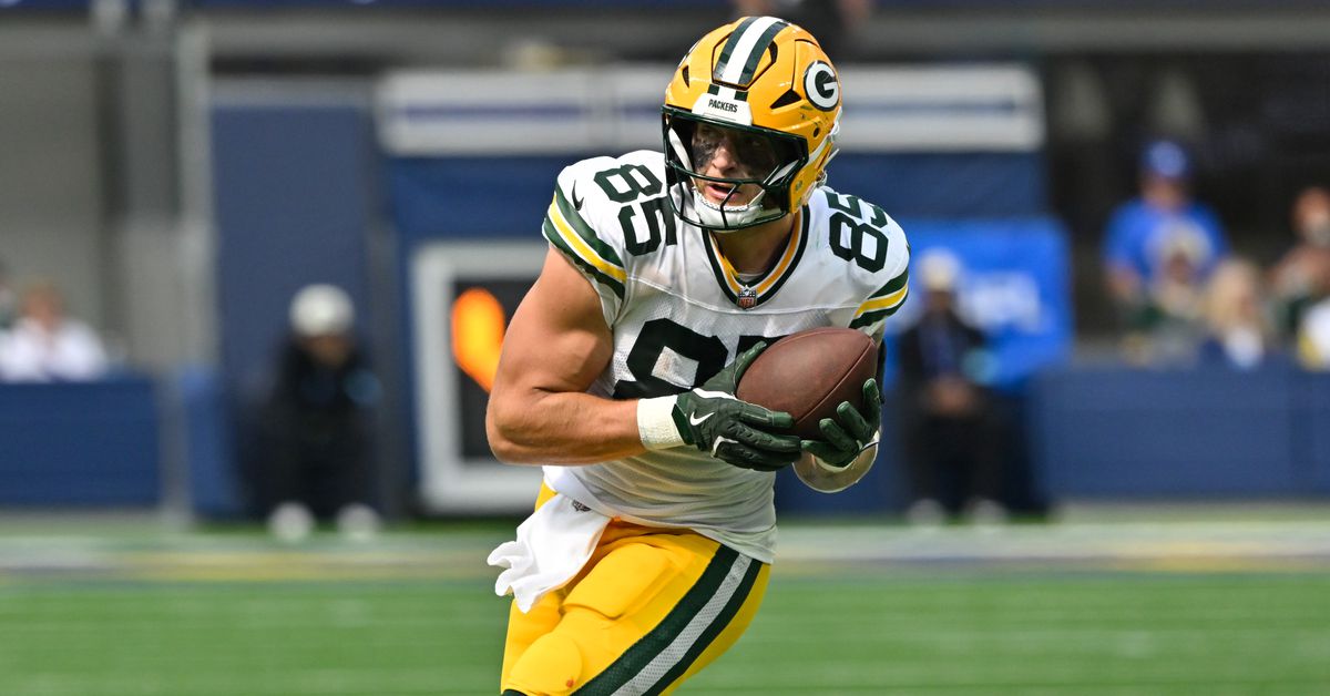 Remembering a Random Play: Tucker Kraft Rumbles Against the Rams