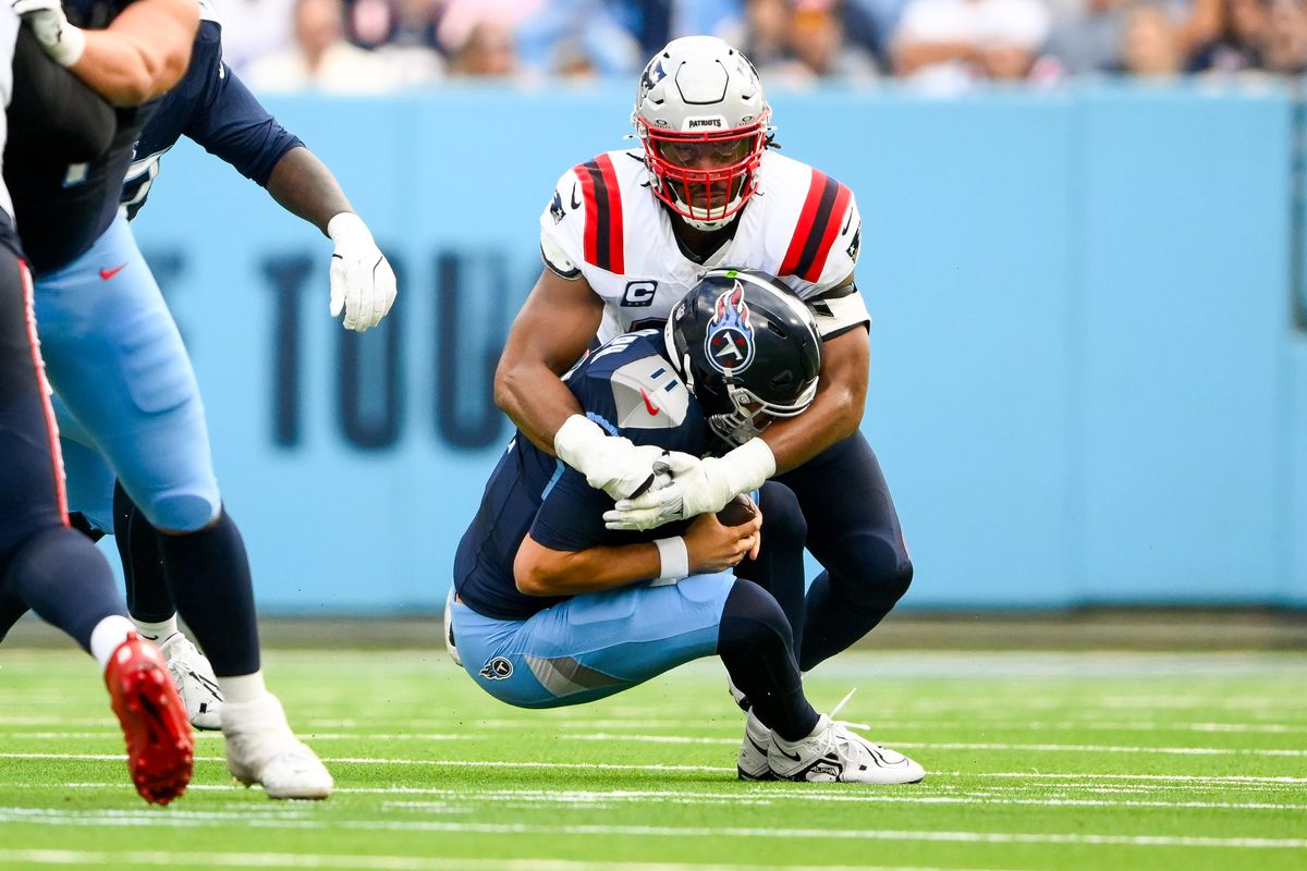 NFL: New England Patriots at Tennessee Titans