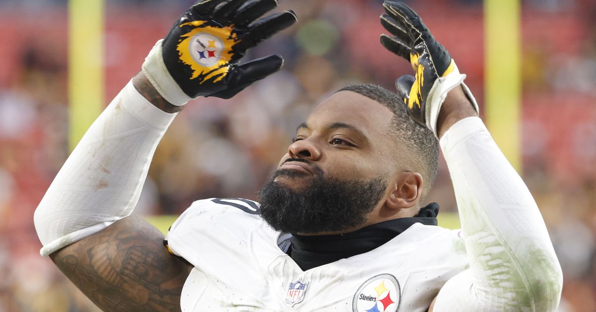 Raiders 2025: Elandon Roberts, Devin White set to start at linebacker