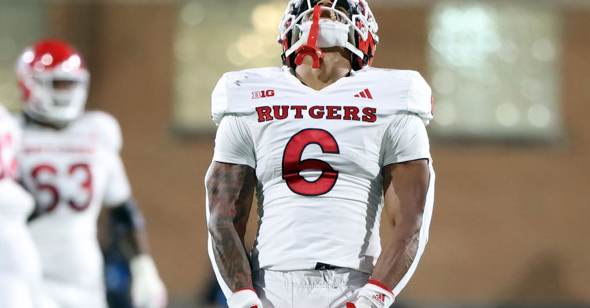 Bengals sign Shaquan Loyal and waive Micah Abraham