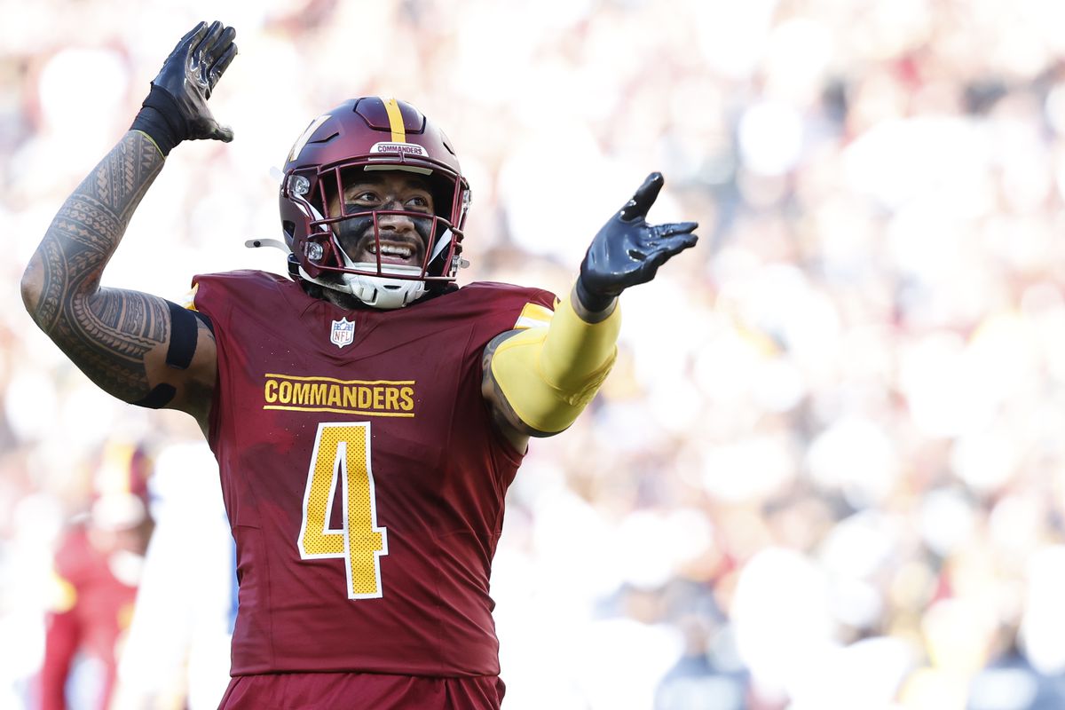 NFL: Dallas Cowboys at Washington Commanders