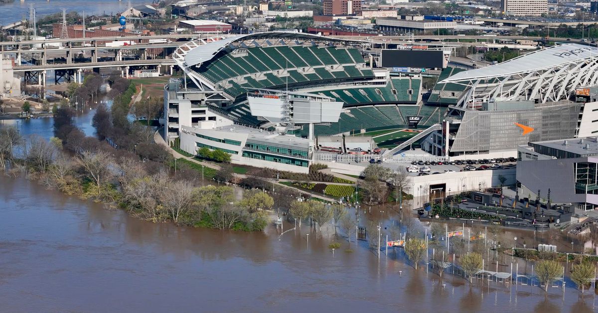 Bengals release letter calling statements made by county on contract negotiations ‘plainly false’