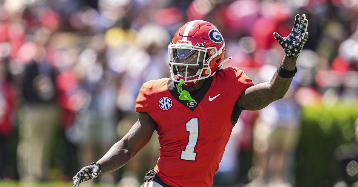 Atlanta Falcons 2026 way-too-early mock draft tracker