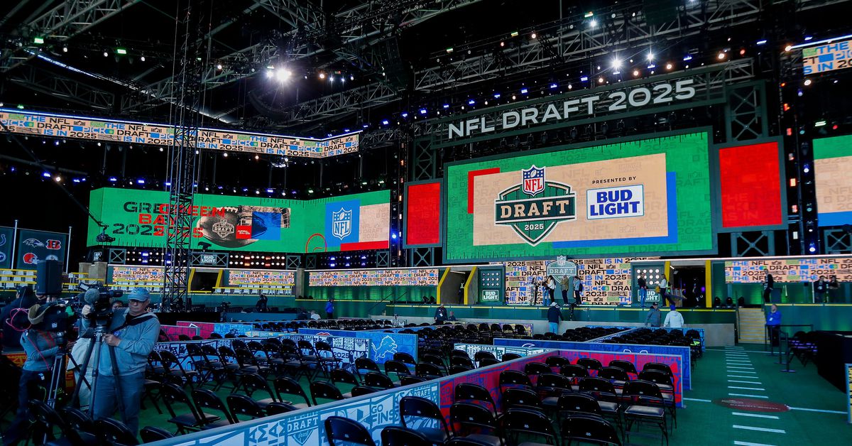 Cleveland Browns NFL Draft: Rumors, news, picks, grades, analysis, more