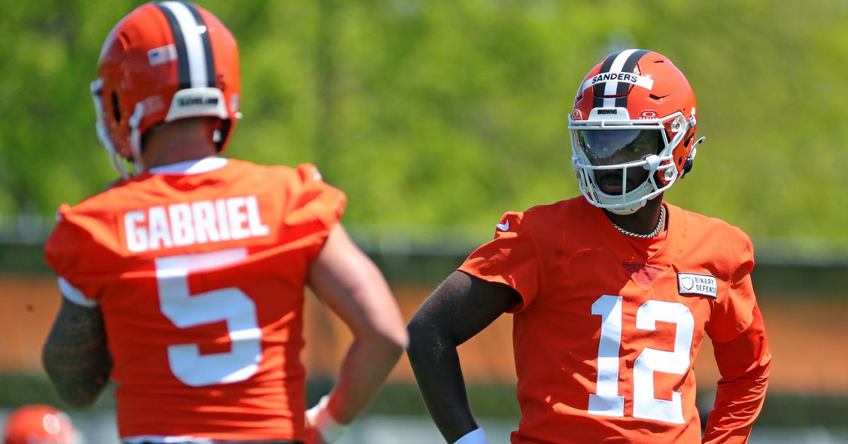 Cleveland Browns news (5/17): Rookie QB battles, roster moves, contract signings, and more!