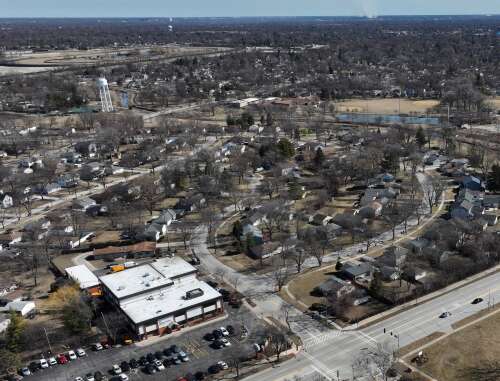 Rolling Meadows hires consultants to prepare for potential Bears stadium next door