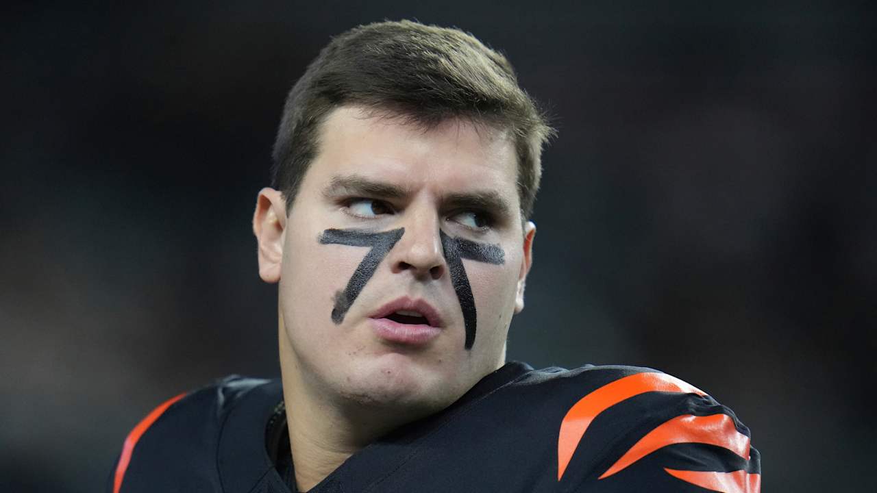 Trey Hendrickson says he won't play for Bengals in 2025 under current contract