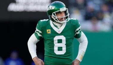 Free-agent QB Aaron Rodgers provides hint for landing spot in 2025