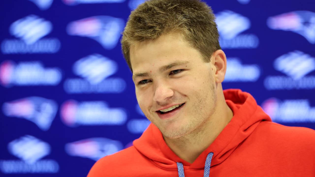 Drake Maye Shares His Thoughts on the Patriots Offseason, Coach Vrabel, and Working with Offensive Coordinator Josh McDaniels