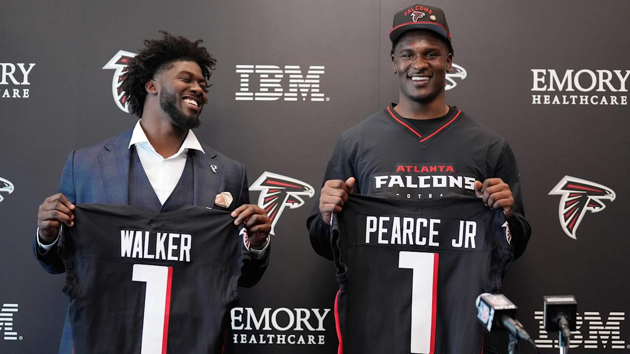 Falcons defensive line coach wants his pass rushers 'to be like Mike Tyson and throw haymakers'