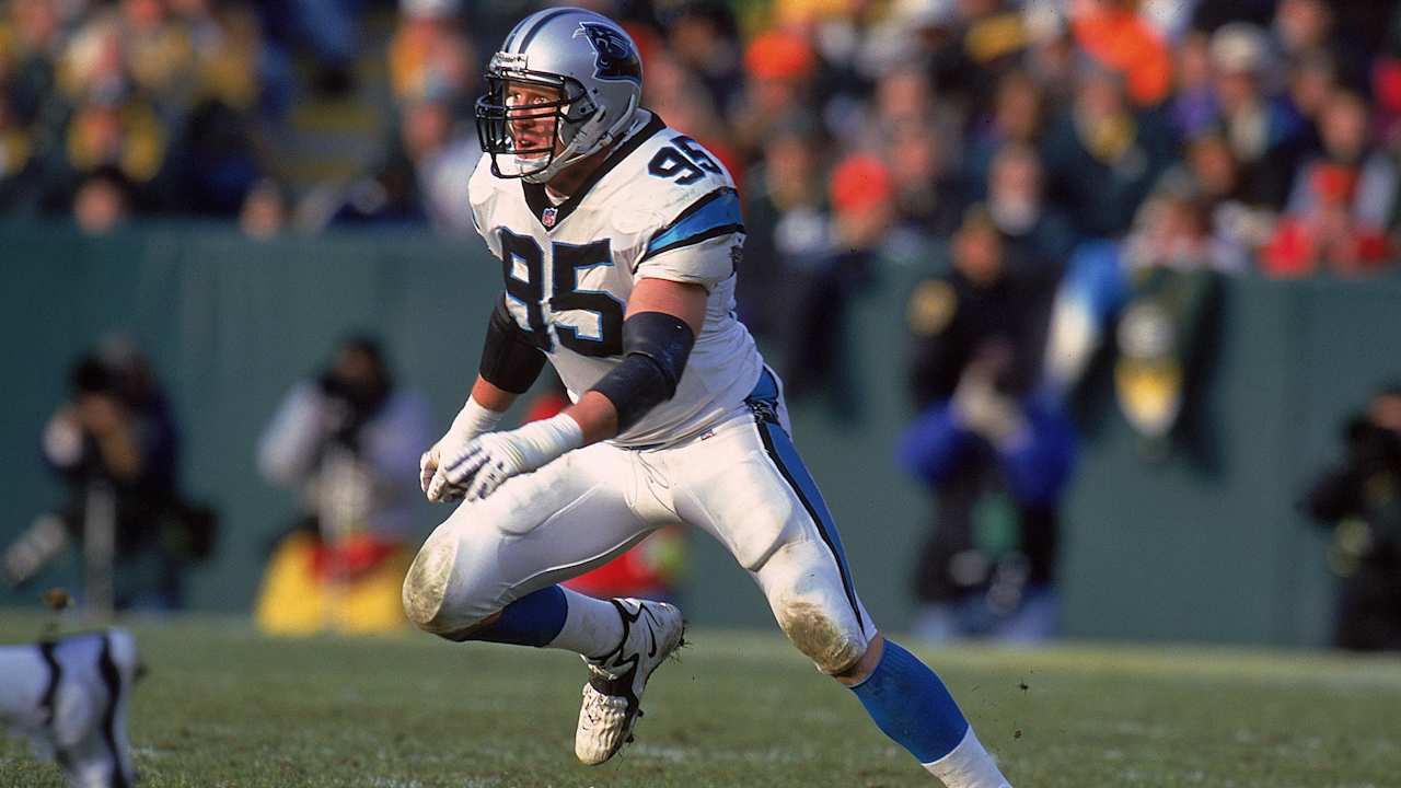 Former Panthers linebacker Dean Wells dies at 54