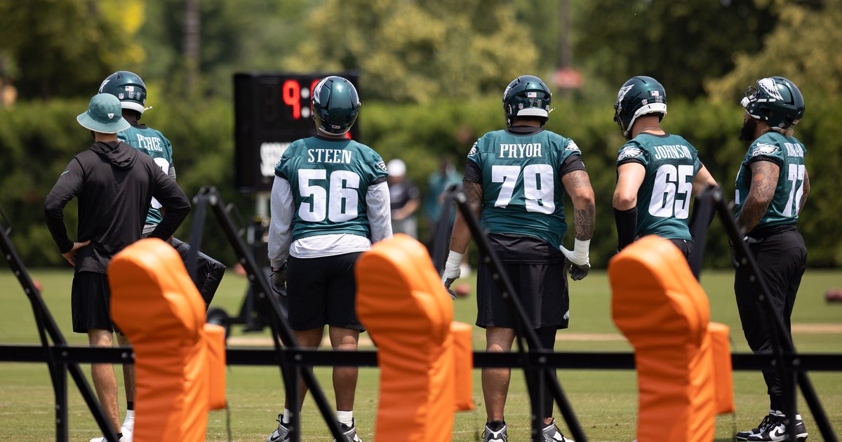 Eagles minicamp practice notes: Drama-free in Philly