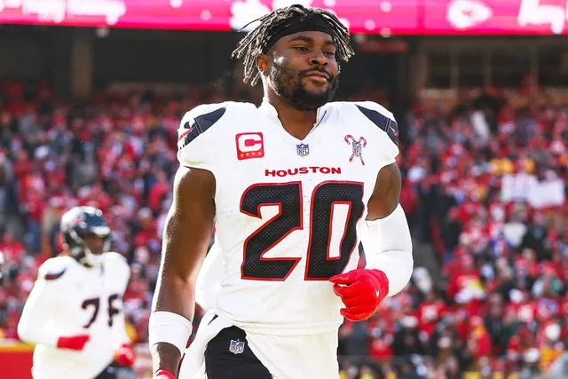 Perry Knotts/Getty Jimmie Ward of the Houston Texans on Dec. 21, 2024